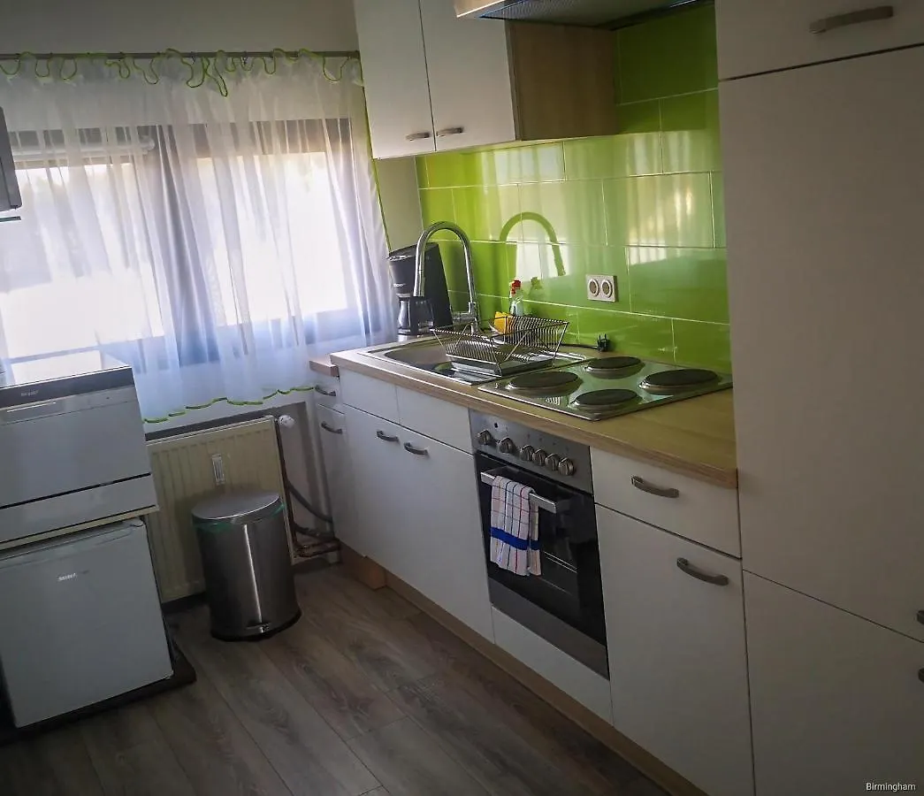 Ferien- Und Businesswohnung Sonnentor Dreilaendereck Im Zweiten Stock Apartment