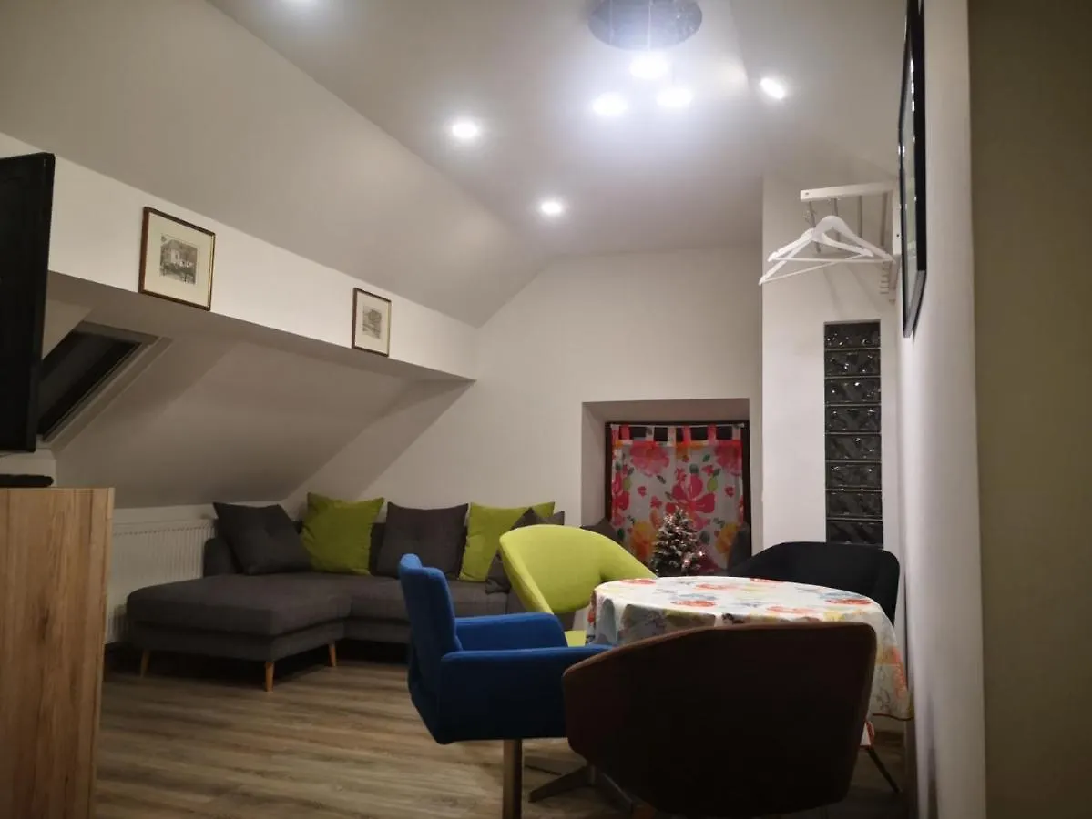Apartment Ferien- und Businesswohnung Sonnentor Dreiländereck im zweiten Stock